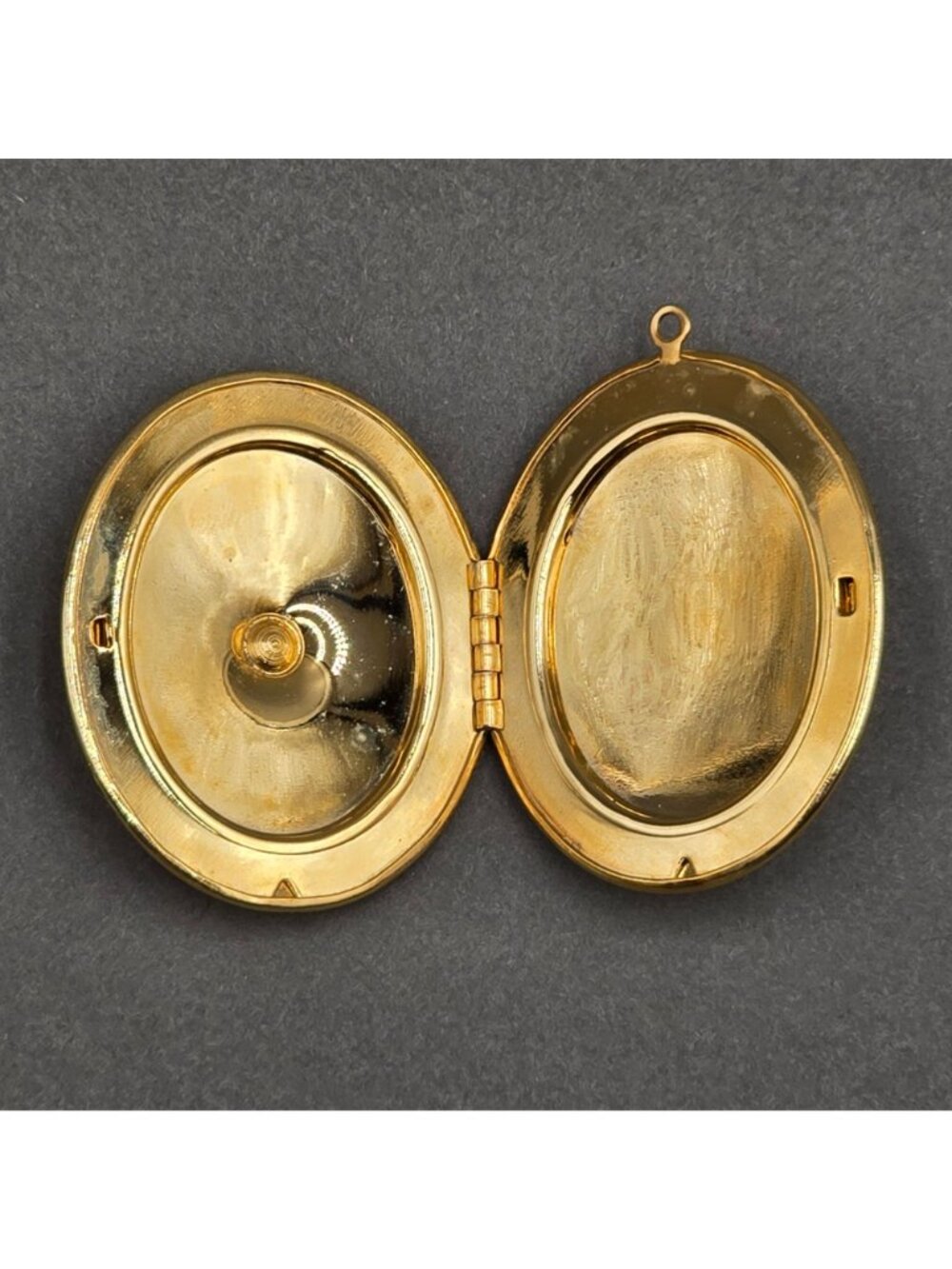 Vintage Gold Tone Filigree Oval Locket Pendant 2" Victorian Revival Statement - Picture 4 of 5